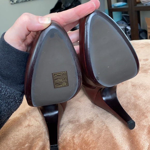 NWT. Prada platform heel boots. - Picture 2 of 5